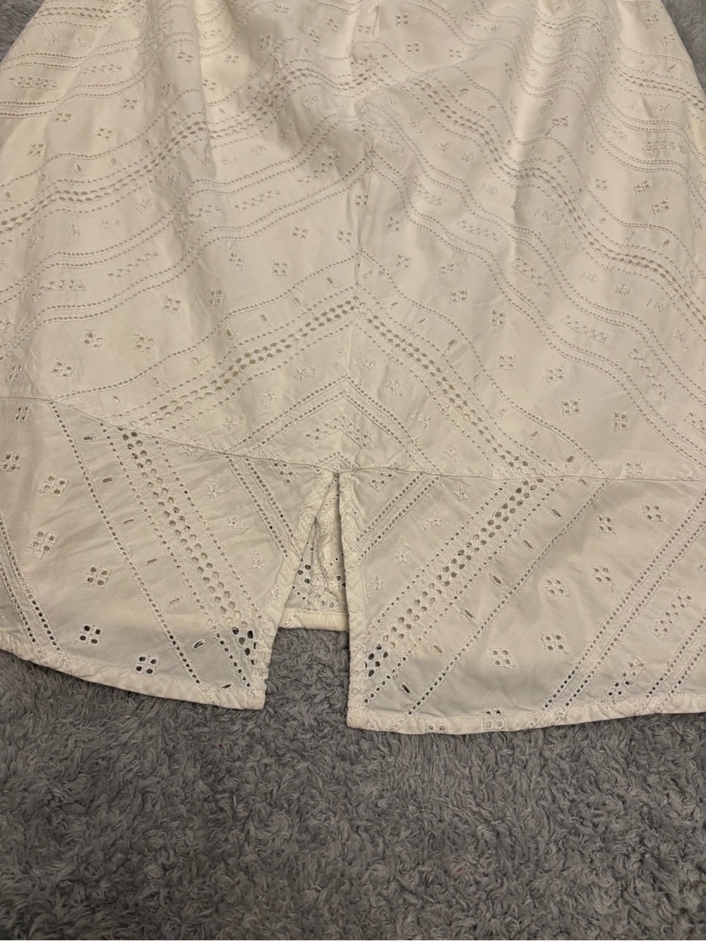 Vintage Y2K Abercrombie & Fitch White Eyelet Lace Midi Skirt - Picture 5 of 7